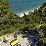 Alkyonis Hotel 3*