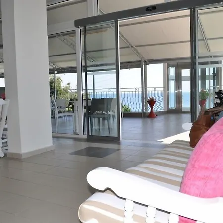 Alkyonis 3* بلاتامونيس