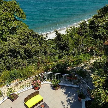 Alkyonis Hotel 3*